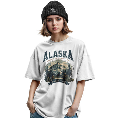 Alaska American Tradition Outdoor Discovery - White lifestyle 2