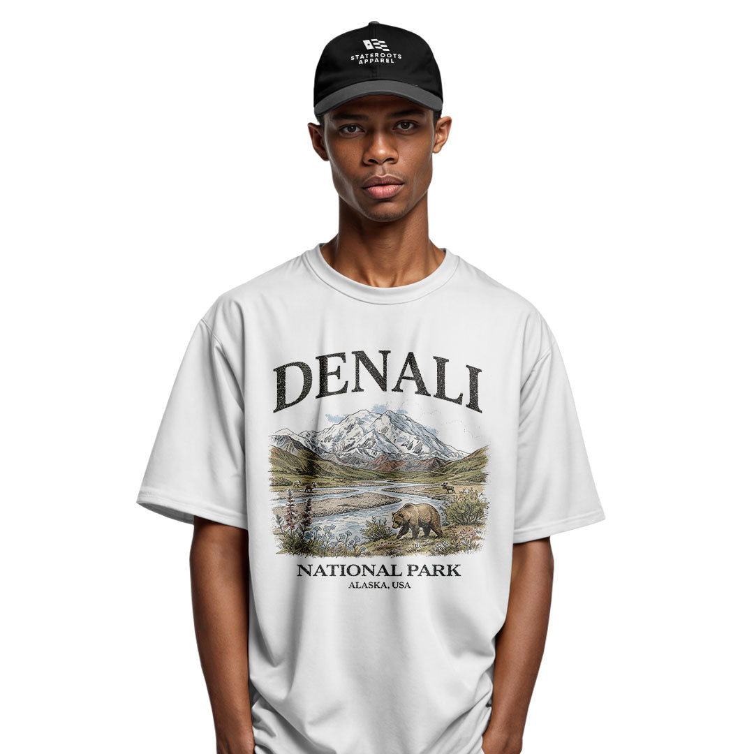 Alaska Denali National Park Grizzly Bear River - White lifestyle 4