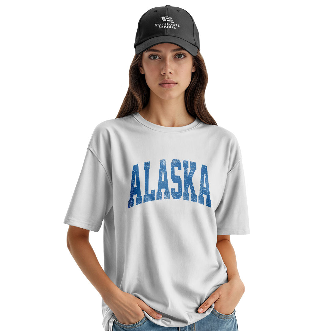 Alaska Varsity Arch Distressed - White lifestyle 3