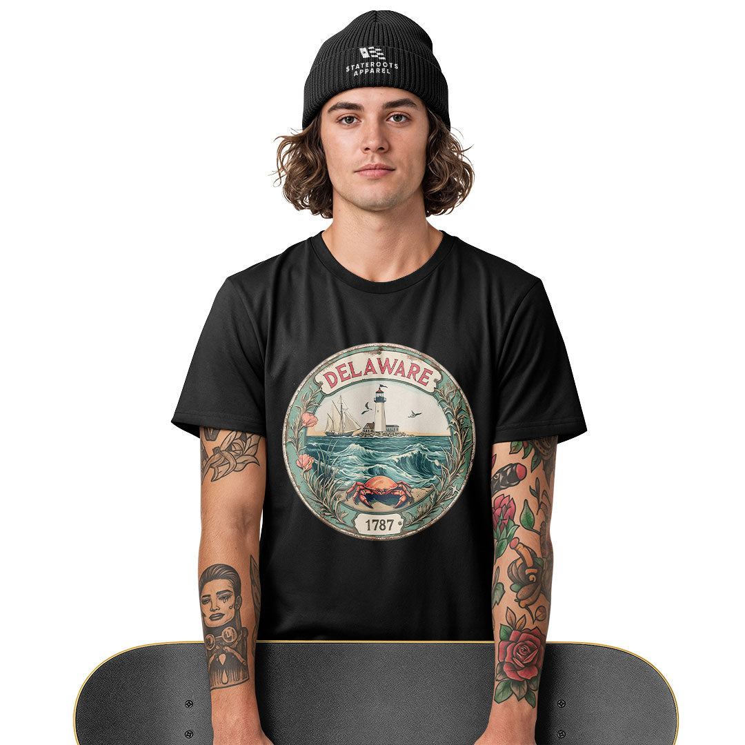 Delaware 1787 Lighthouse Crab Seal Tee | Vintage - white - image 10