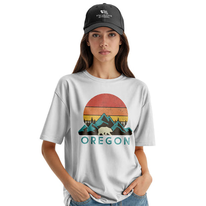 Oregon Retro Sunset Bear Mountains White lifestyle 1